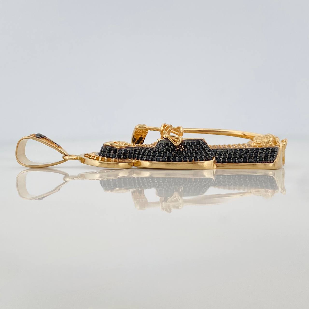 Dije Santa Muerte 15.4gr / 6.3cm / Dos Oros Negro Amarillo 18K $