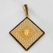 Dije Medusa Tribal 4.9gr / 4.3cm / Oro Amarillo 18K $