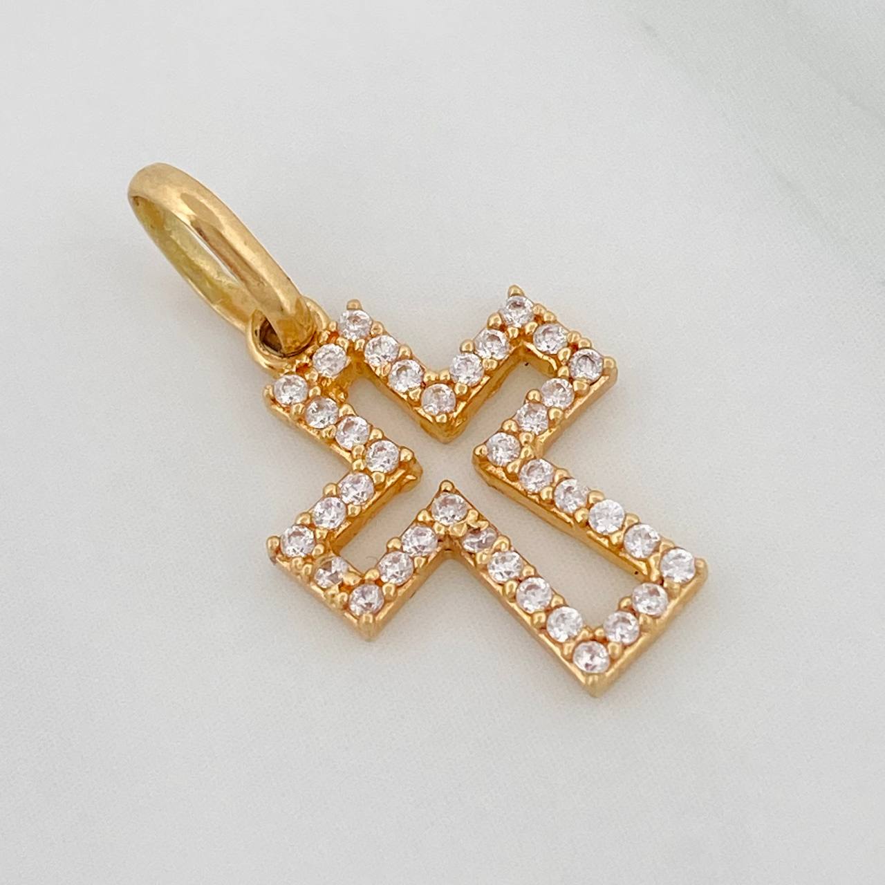 Dije Cruz 1gr / 2cm / Oro Amarillo 18K $