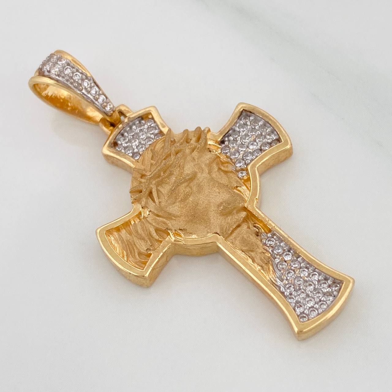 Dije Cruz Rostro Cristo 7.6gr / 4.3cm / Dos Oros Amarillo Blanco 18K