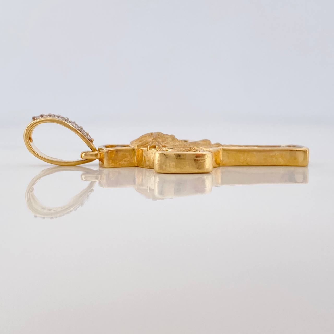 Dije Cruz Rostro Cristo 7.6gr / 4.3cm / Dos Oros Amarillo Blanco 18K