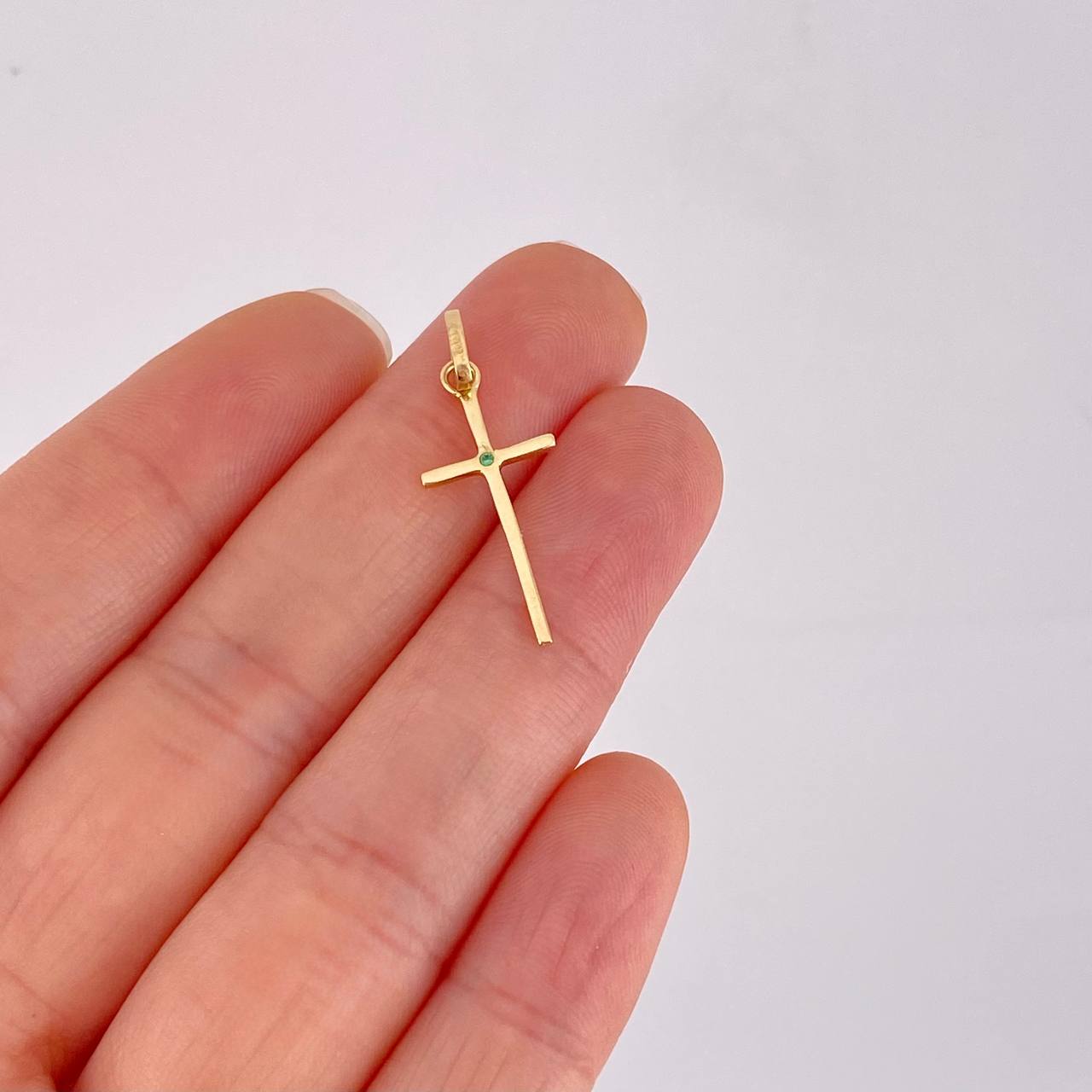 Dije Cruz Lisa 0.65g / 2.8cm Oro Amarillo 18K