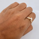 Anillo Solitario Tupido 2.85gr / T6 3/4 / Circones Blancos Oro Amarillo 18K $