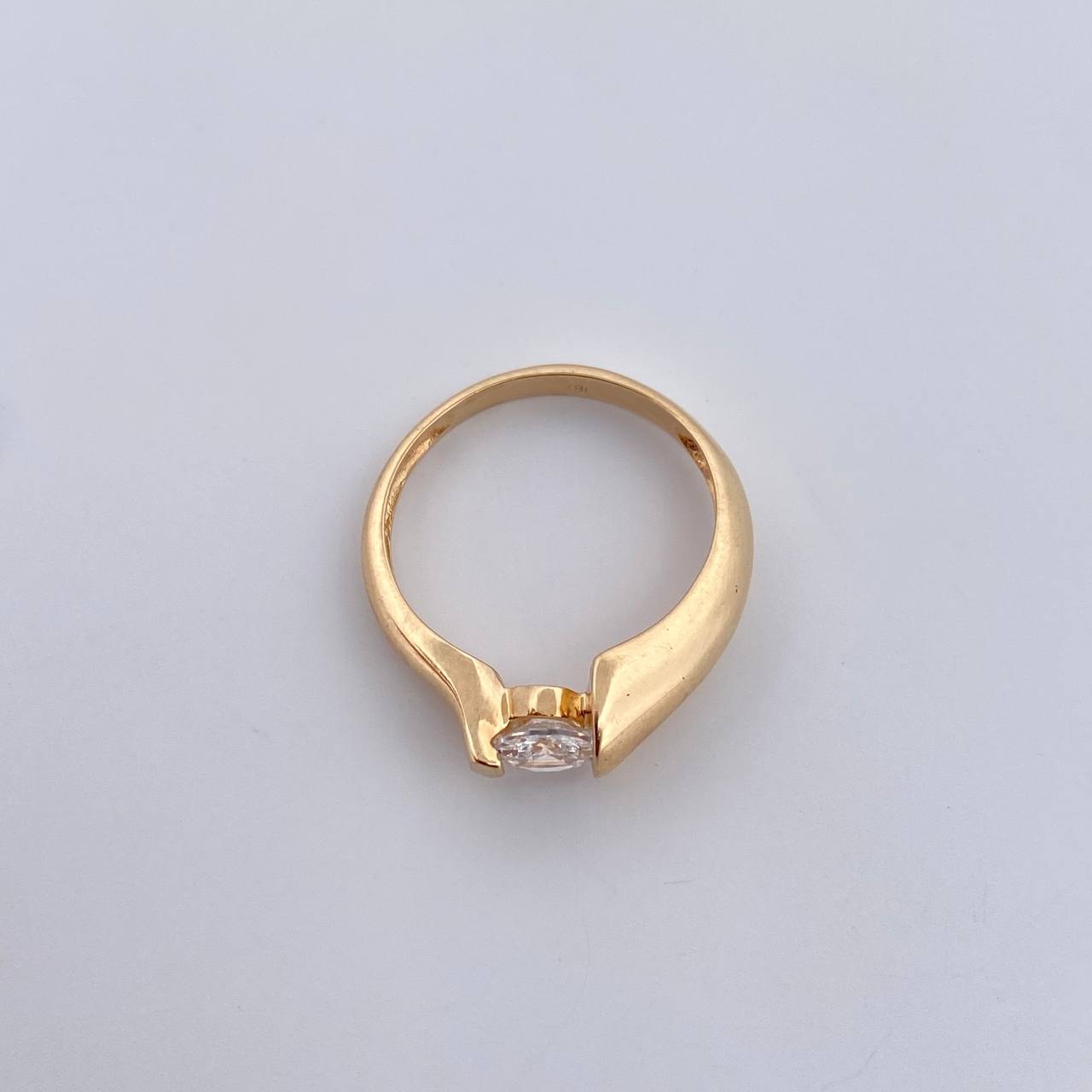 Anillo Solitario 2.85gr / T6 / Circon Blanco Oro Amarillo 18K $