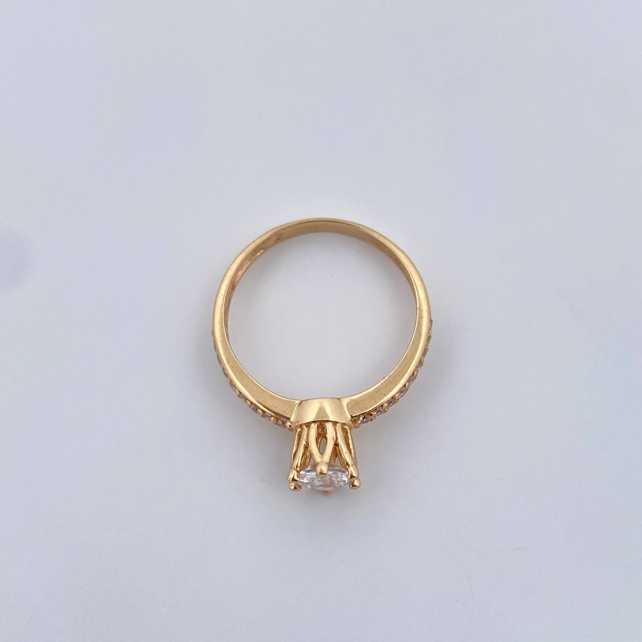 Anillo Solitario Corona 2.75gr / T6 3/4 / Circones Blancos Oro Amarillo 18K $