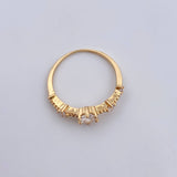 Anillo Solitario Churumbela 1.65gr / T6 / Circones Blancos Oro Amarillo 18K $