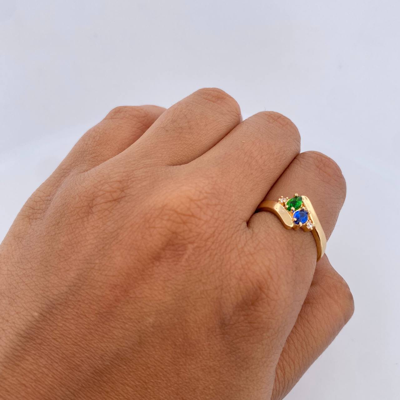 Anillo Linea Doble 2.9gr / T6 1/2 / Circones Blancos Verde Azul Oro Amarillo 18K $