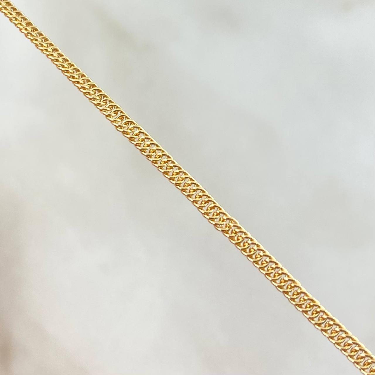 Cadena Cubana Tibetana 2.4gr / 60cm / 1.8mm Oro Amarillo +1 18K