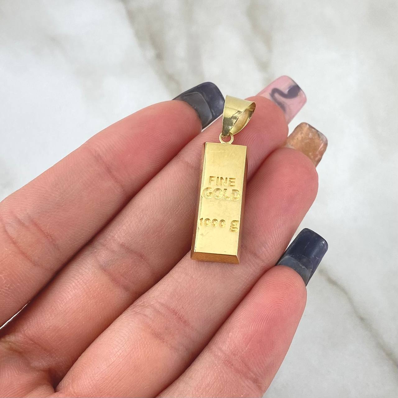 Dije Lingote 2.4gr / 3.1cm / 9mm Oro Amarillo +4 18K *
