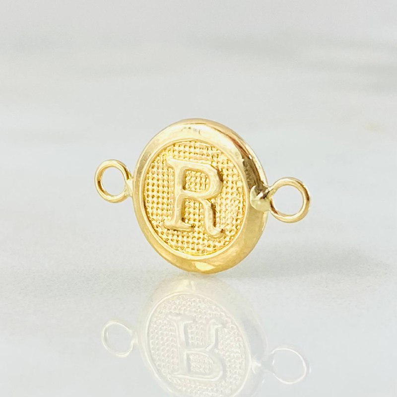 Herraje Letra J 0.55gr / 1.7cm / Oro Amarillo 18K ©
