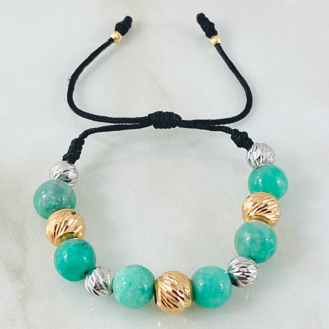 Pulsera Negra Esmeralda Esferas Singulares 2.1gr / Dos Oros Amarillo Blanco 18K *
