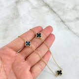 Cadena Espiga Trebol VCyA 4.6gr / 50cm / 1mm Resina Negra Borde Punteado Oro Amarillo 18K