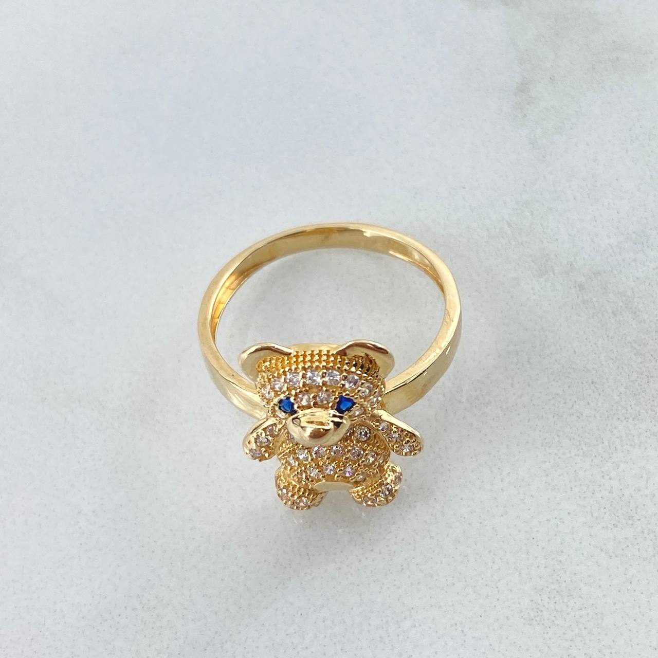 Anillo Oso Basteado 3.5gr / T6 3/4 / Circones Blancos Y Azules Oro Amarillo 18K