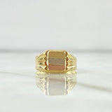 Anillo Sello Cuadrado 1.55gr / T5 3/4 / Texturizado Tres Oros 18K