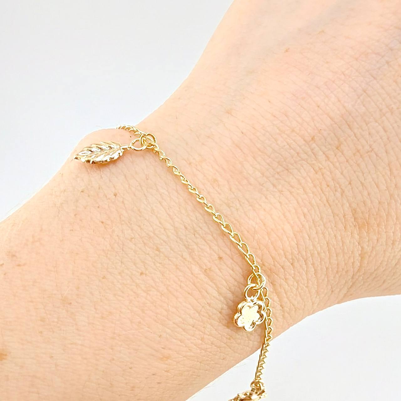 Pulso Espiga Dijes 2.75 g / 19 cm / 1.6 mm Oro Amarillo 18K