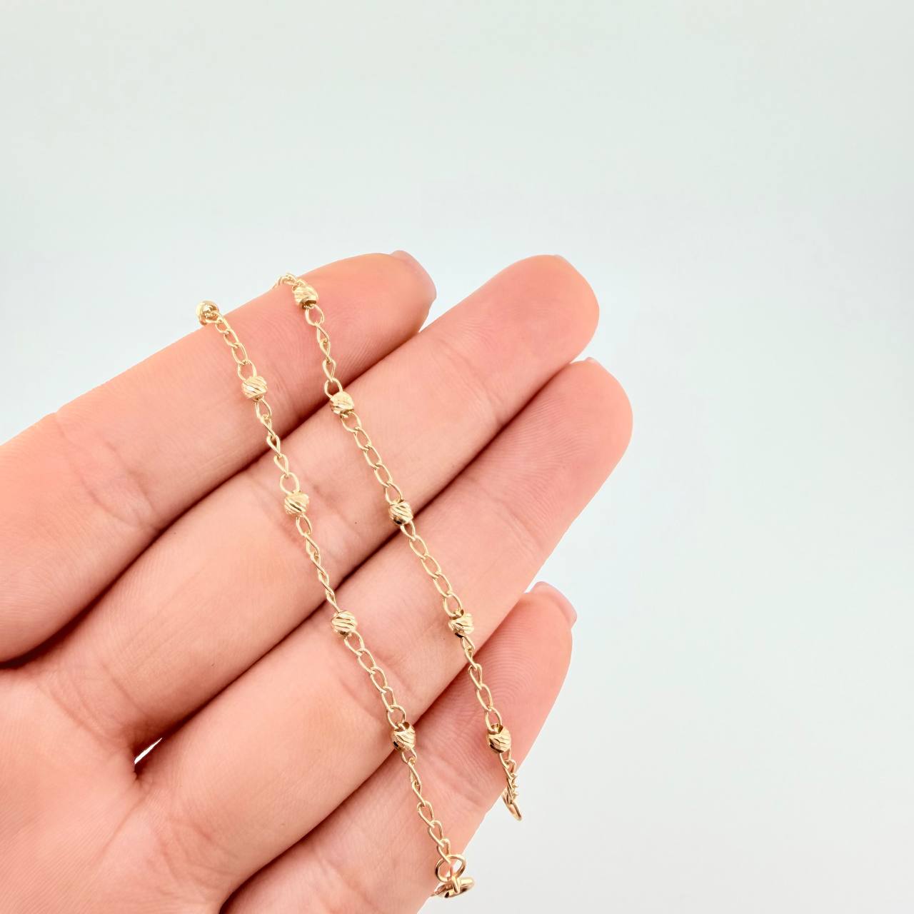 Pulso Tipo Militar Diamantado 1.5 g / 18.5 cm / 3 mm Oro Amarillo 18K