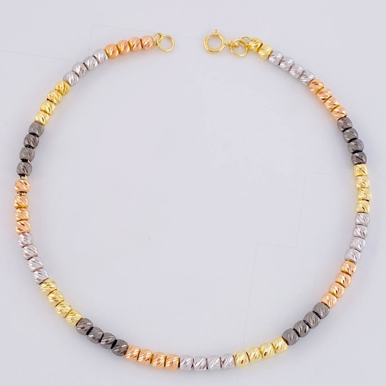 Pulso Tipo Militar Diamantado 3.45 g / 19 cm / 3 mm Tres Oros 18K