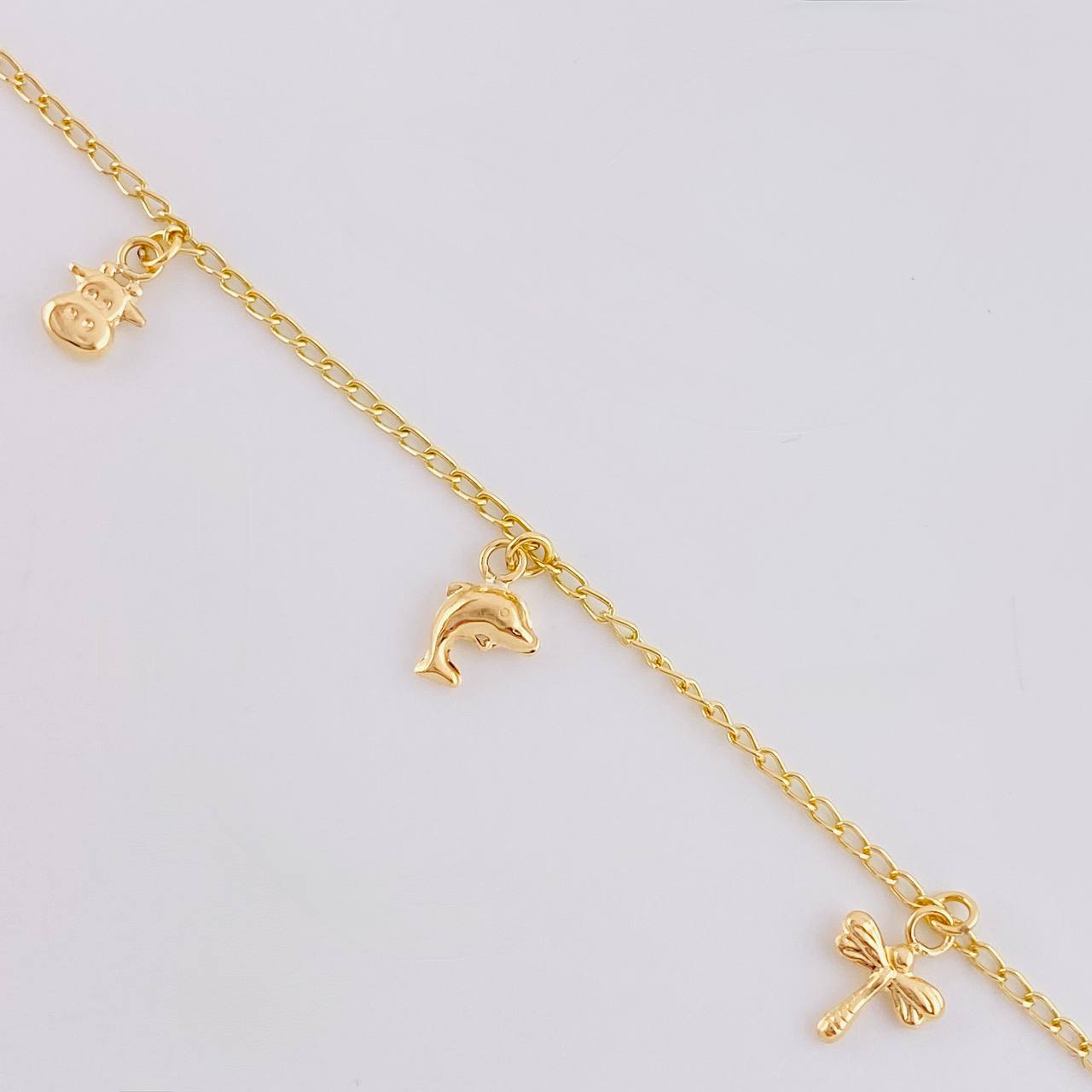 Pulso Espiga Dijes Animales 2.45 g / 19 cm / 1.6 mm Tres Oros 18K