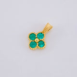Dije Flor Esmeralda 39Pts 0.8 g / 1.2 cm Oro Amarillo 18K