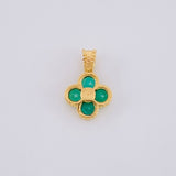 Dije Flor Esmeralda 39Pts 0.8 g / 1.2 cm Oro Amarillo 18K