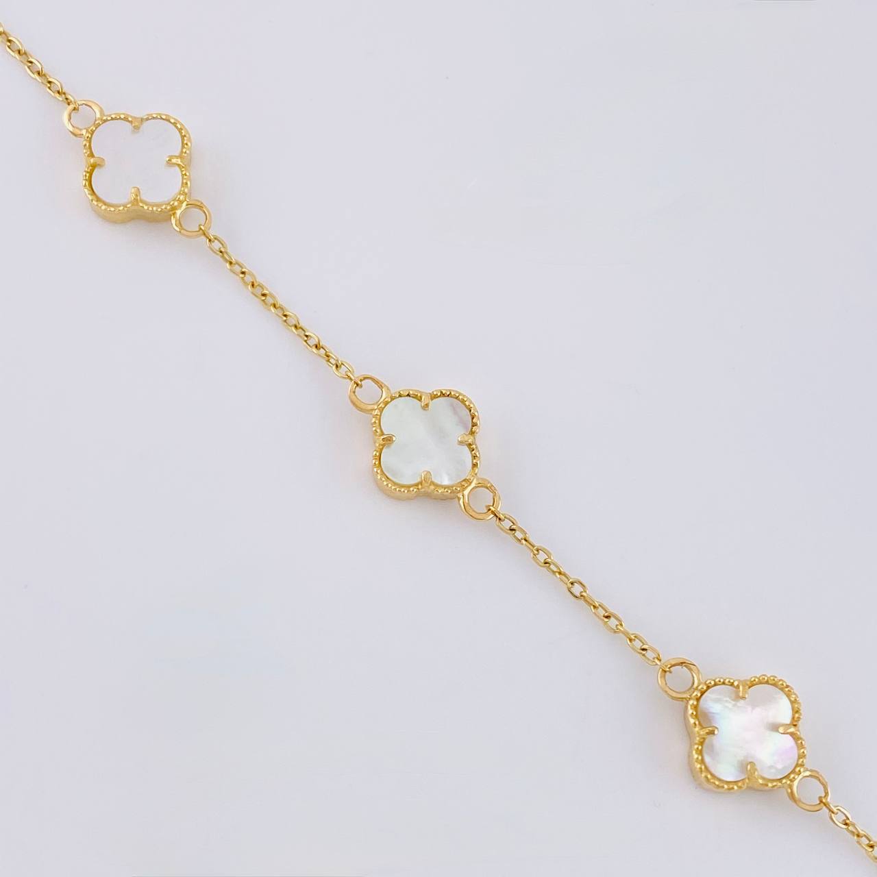 Pulso Modulable Aro Seguido Trebol 3.85 g / 17.4 cm - 16 cm / 1.3 mm Oro Amarillo 18K
