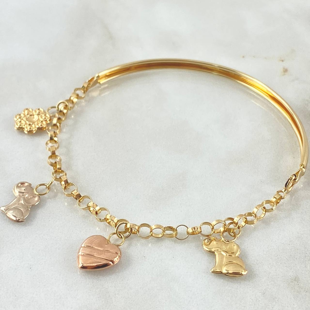 Pulso Charms 5.7gr / 19cm / Oro 18K ©