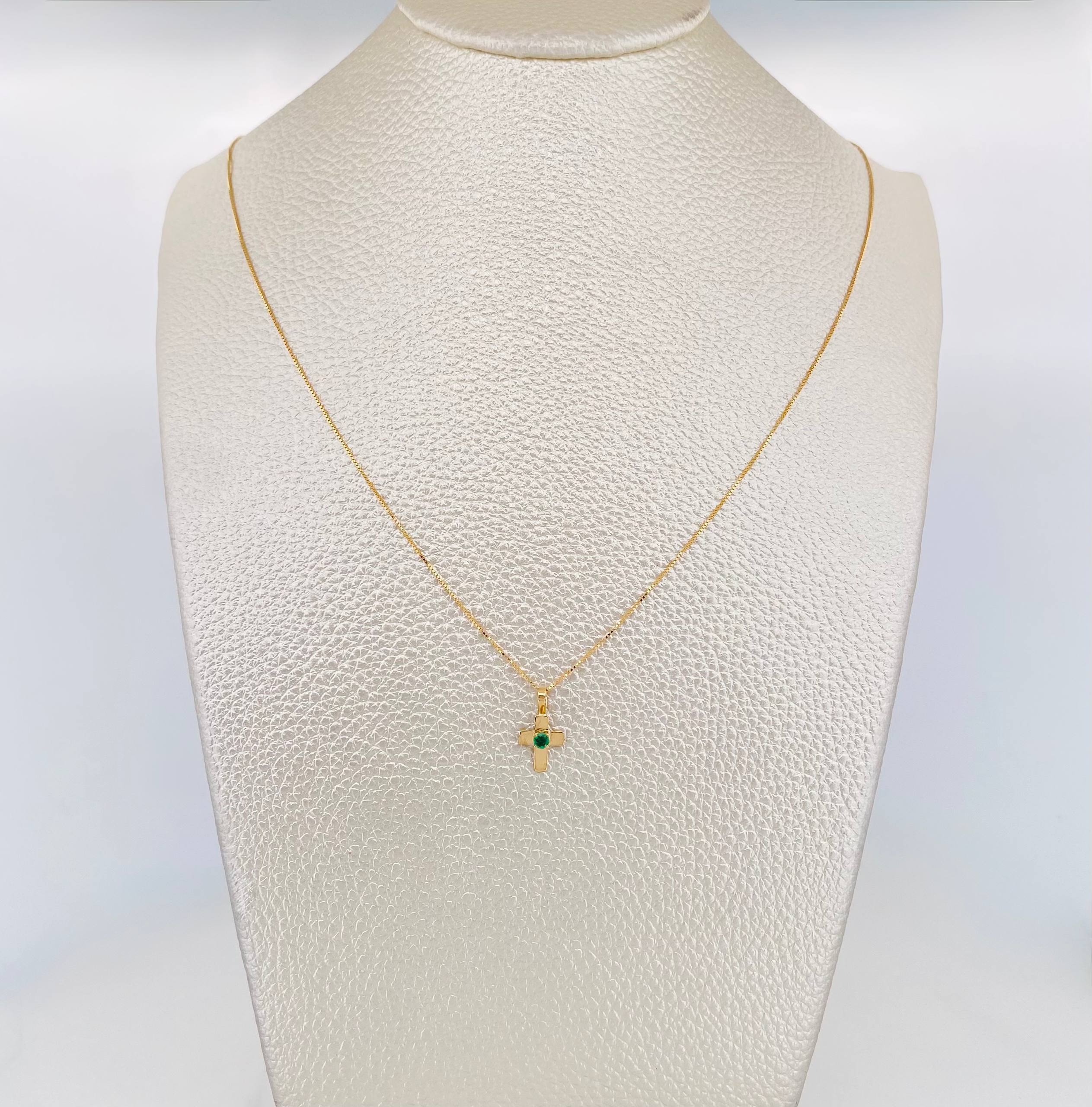 Set Cadena Veneciana + Dije Cruz Esmeralda 06Pts / 1.2 g / 50 cm Oro Amarillo 18K