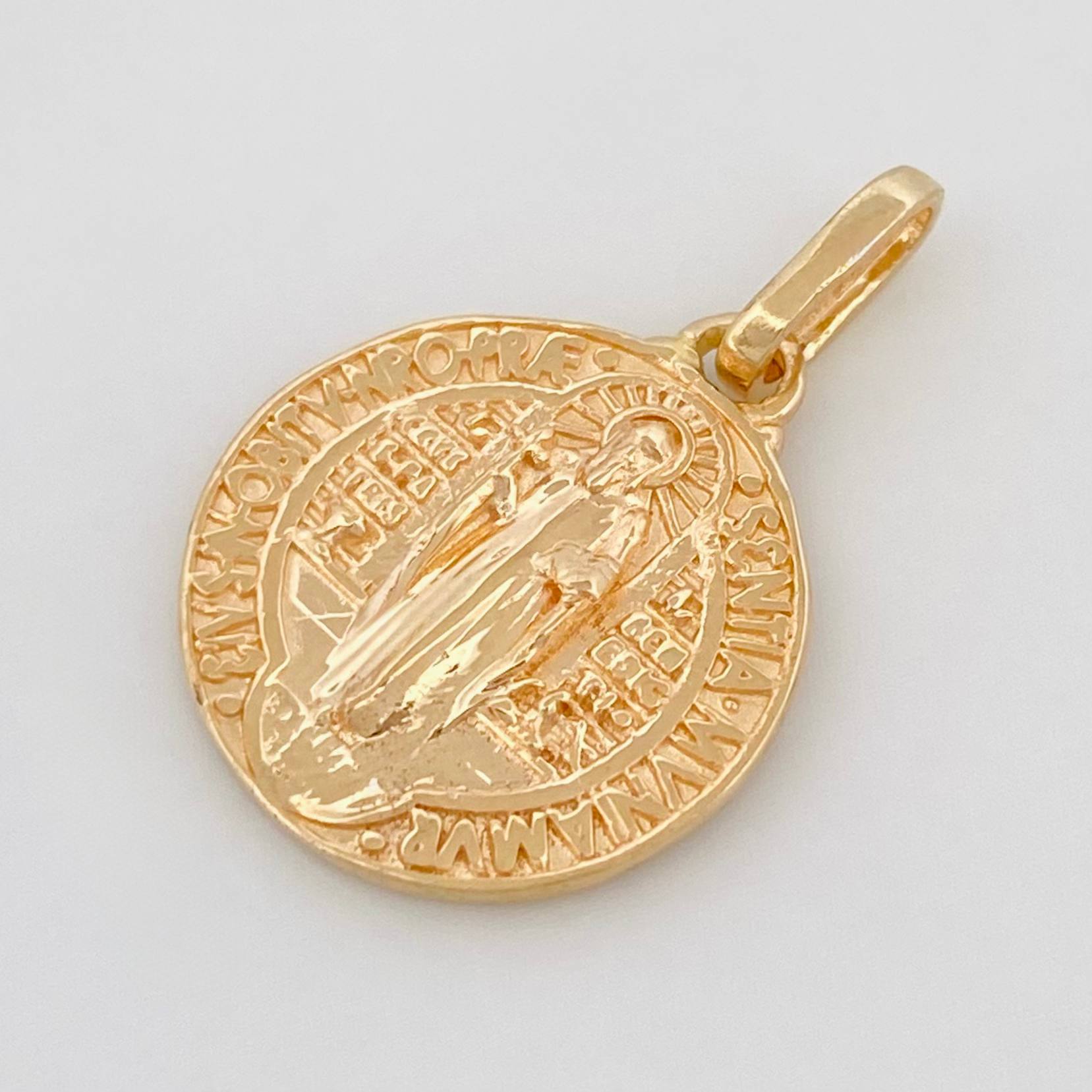 Dije San Benito 2.25 g / 2.5 cm Oro Amarillo 18K