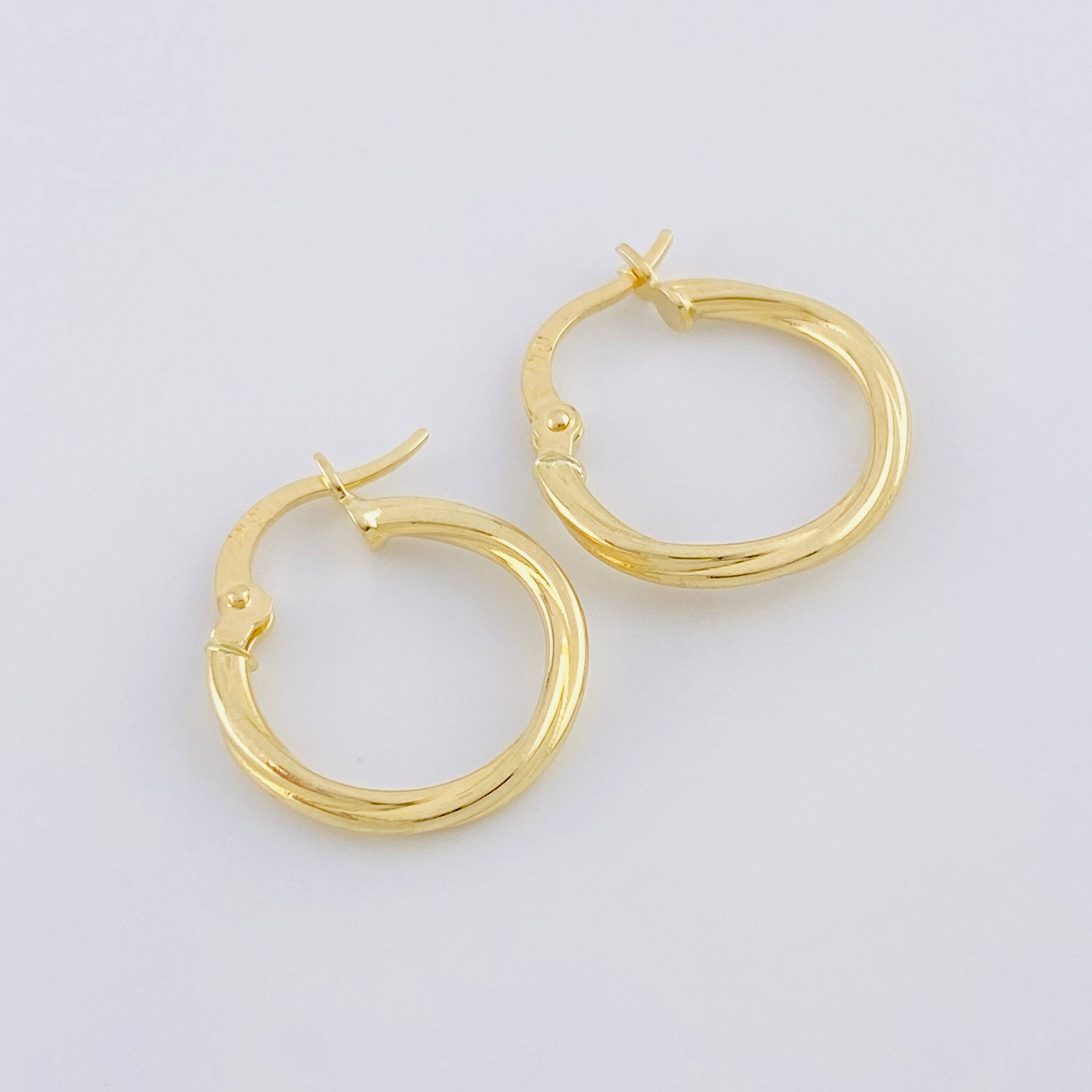 Candongas Mai 1.15g / 1.6cm Oro Amarillo 18K