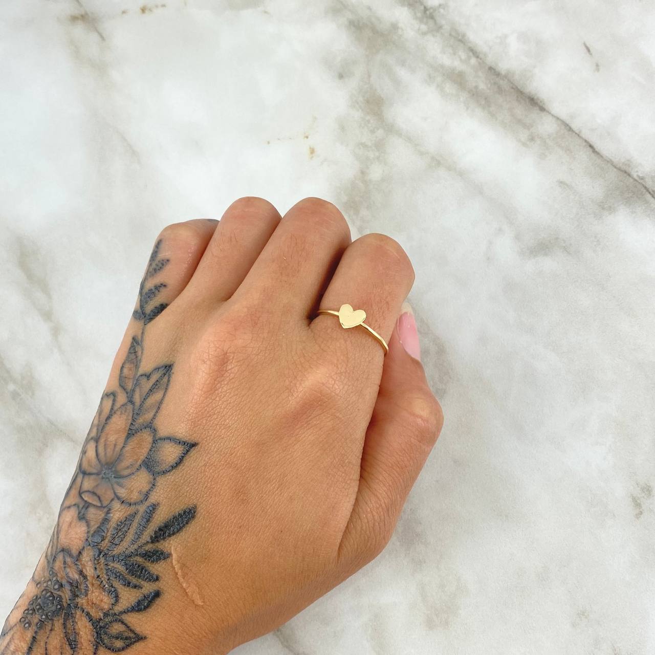 Anillo Corazón Liso 1gr / T7  / Oro Amarillo 18K