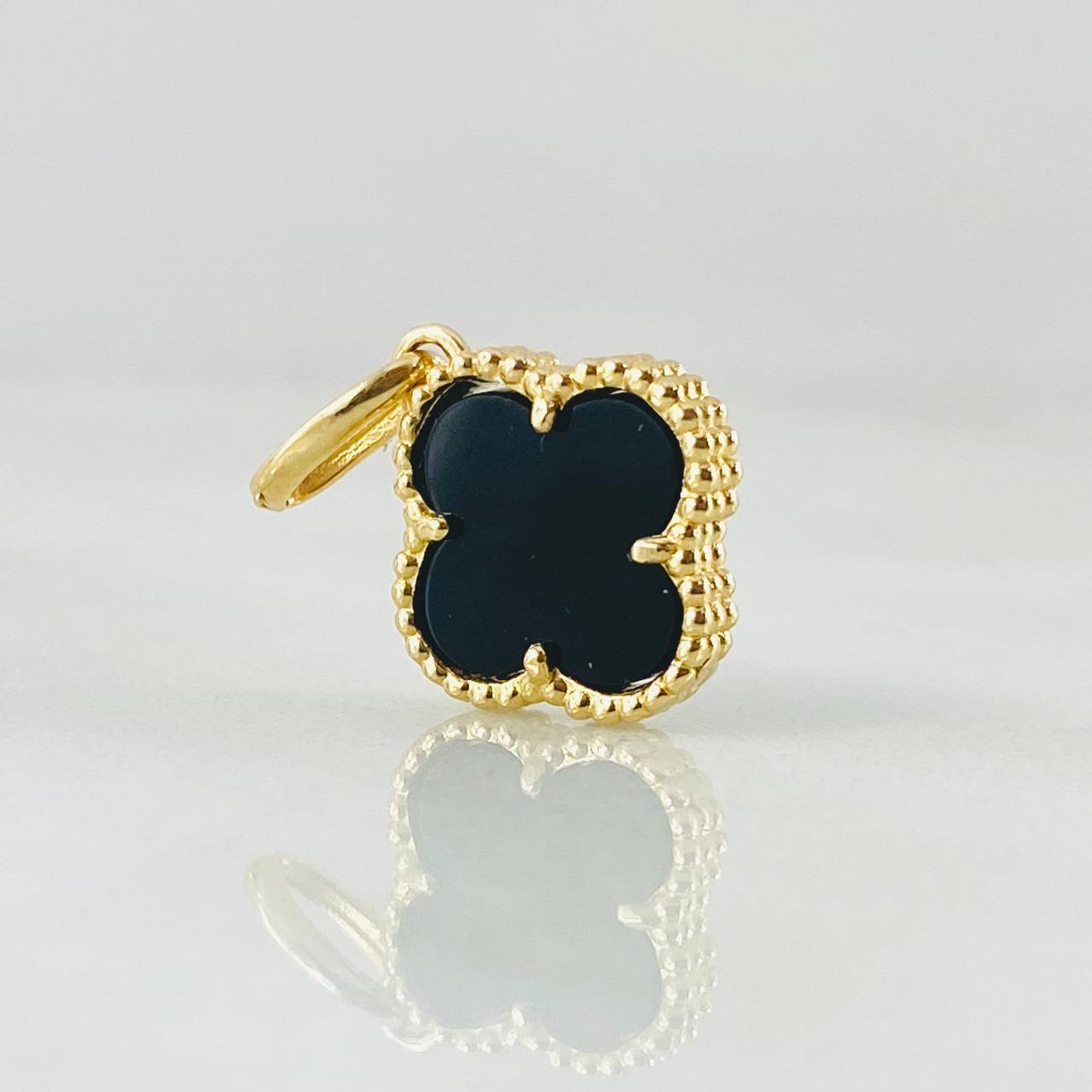 Dije Trebol Negro 1.65gr / 2cm / Oro Amarillo Nac.Esp. 18K