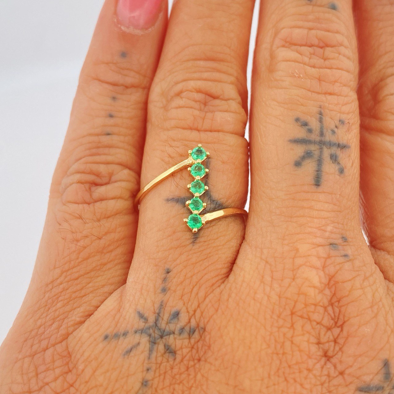 Anillo Arabe Esmeraldas 1.5gr / T7 1/2/ Oro Amarillo 18K &