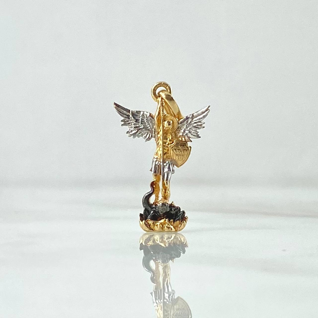 Dije San Miguel Arcangel 1.8gr / 2.7cm / Tres Oros 18K