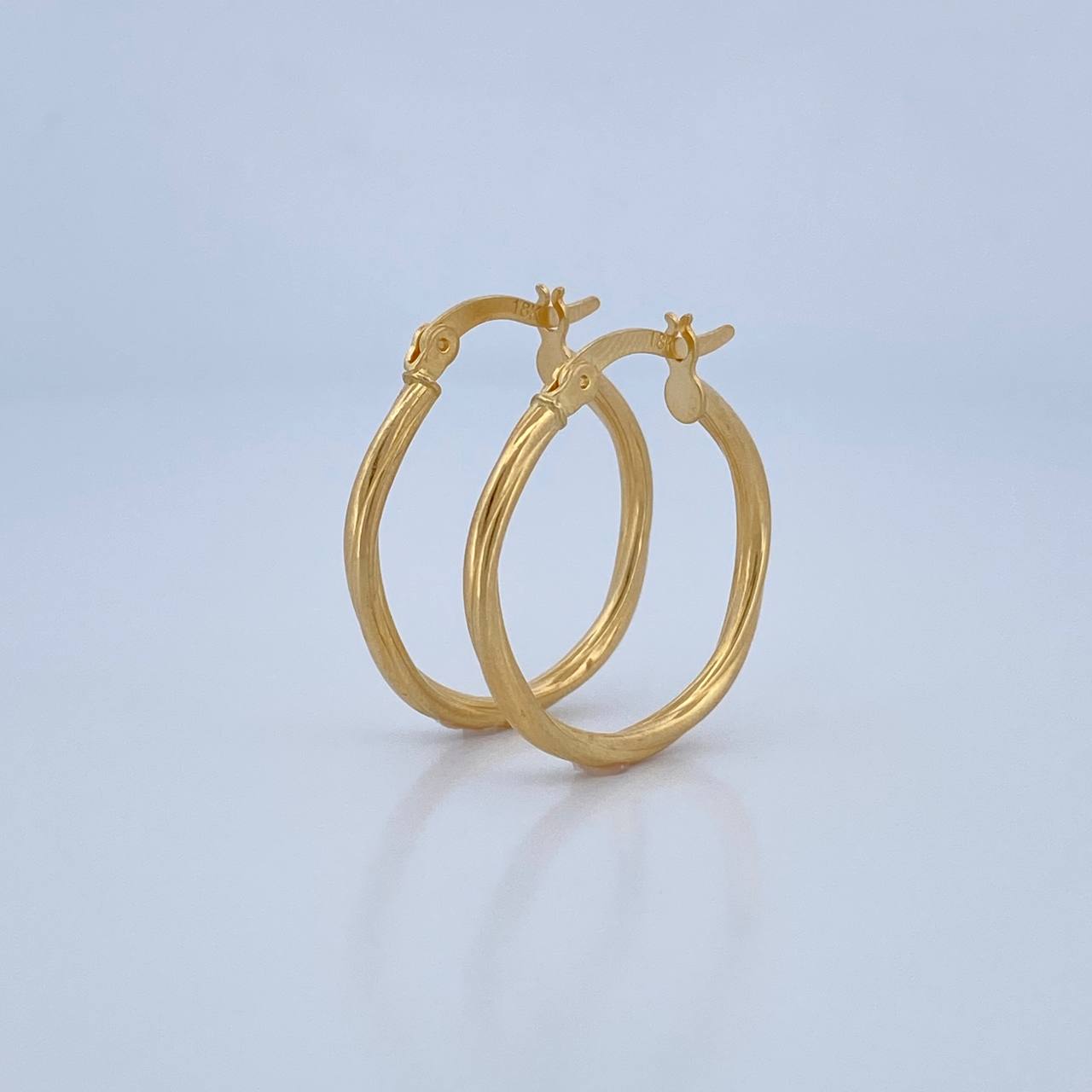 Candongas Lui 1.85gr / 2.7cm / Oro 18K &