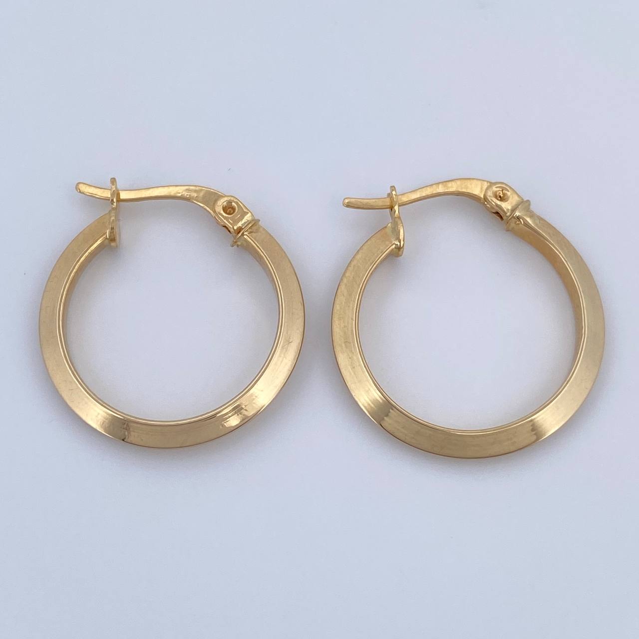 Candongas Clau 1.6gr / 2.4cm / Oro 18K &