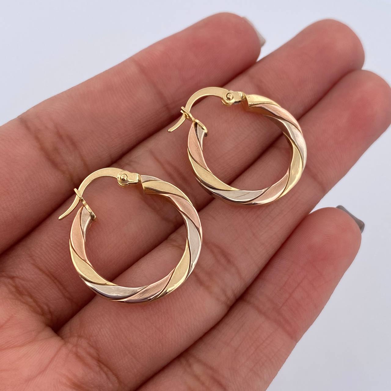 Candongas Ruka 2.3gr / 2.2cm / Oro 18K &