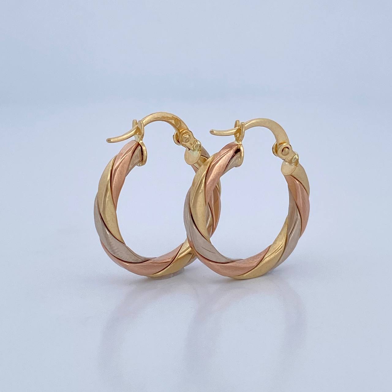 Candongas Ruka 2.3gr / 2.2cm / Oro 18K &
