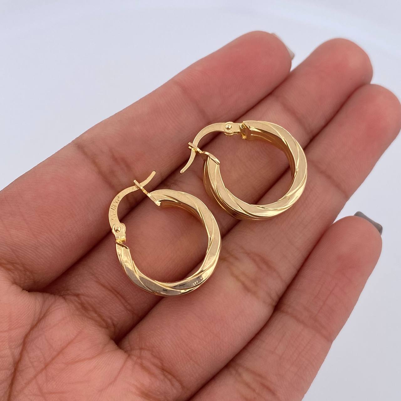 Candongas Ruka 3.15gr / 2cm / Oro 18K &