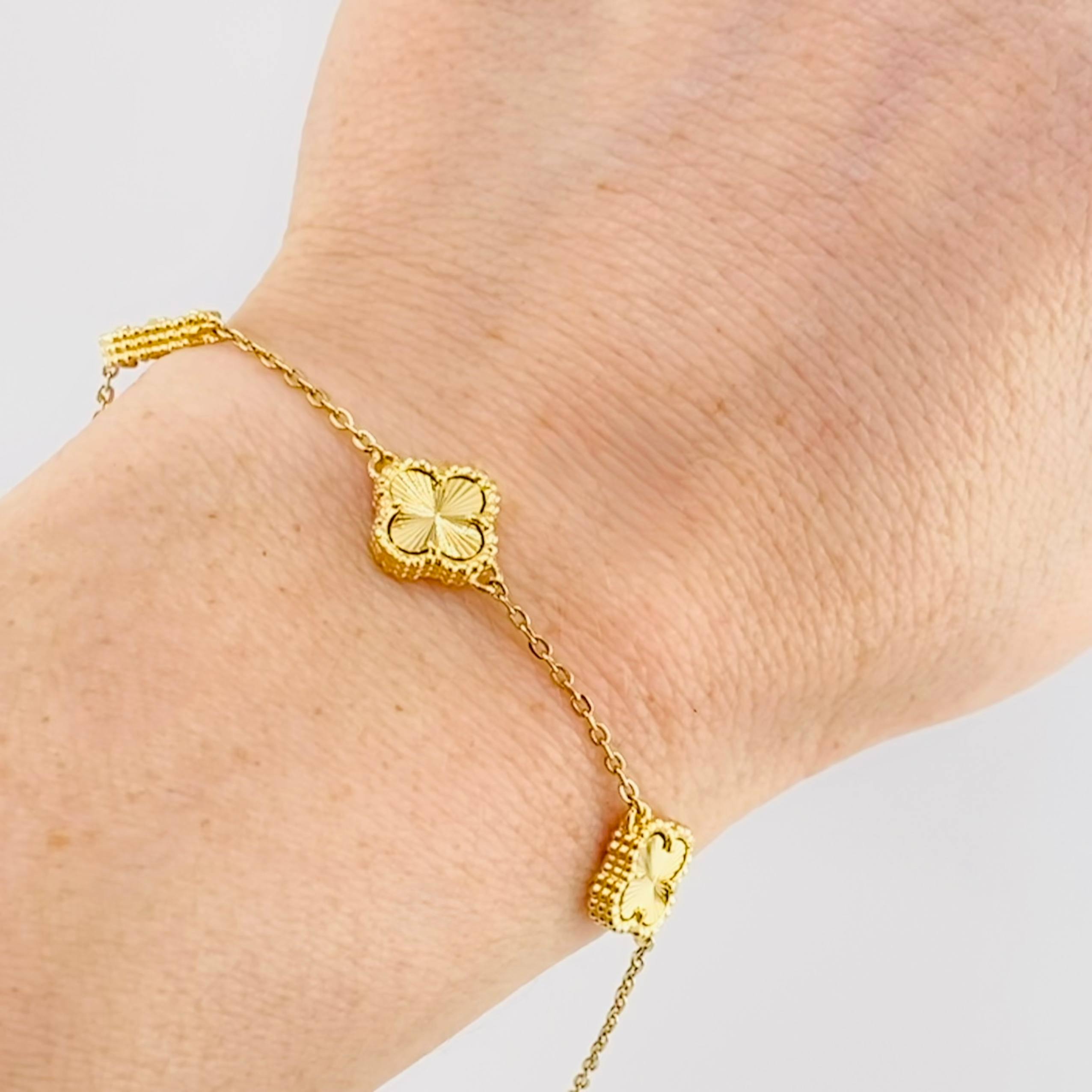 Pulso Trebol Dorado 4.5gr / 16.5cm-18cm / 1.4mm Oro Amarillo Nac.Esp. 18K *