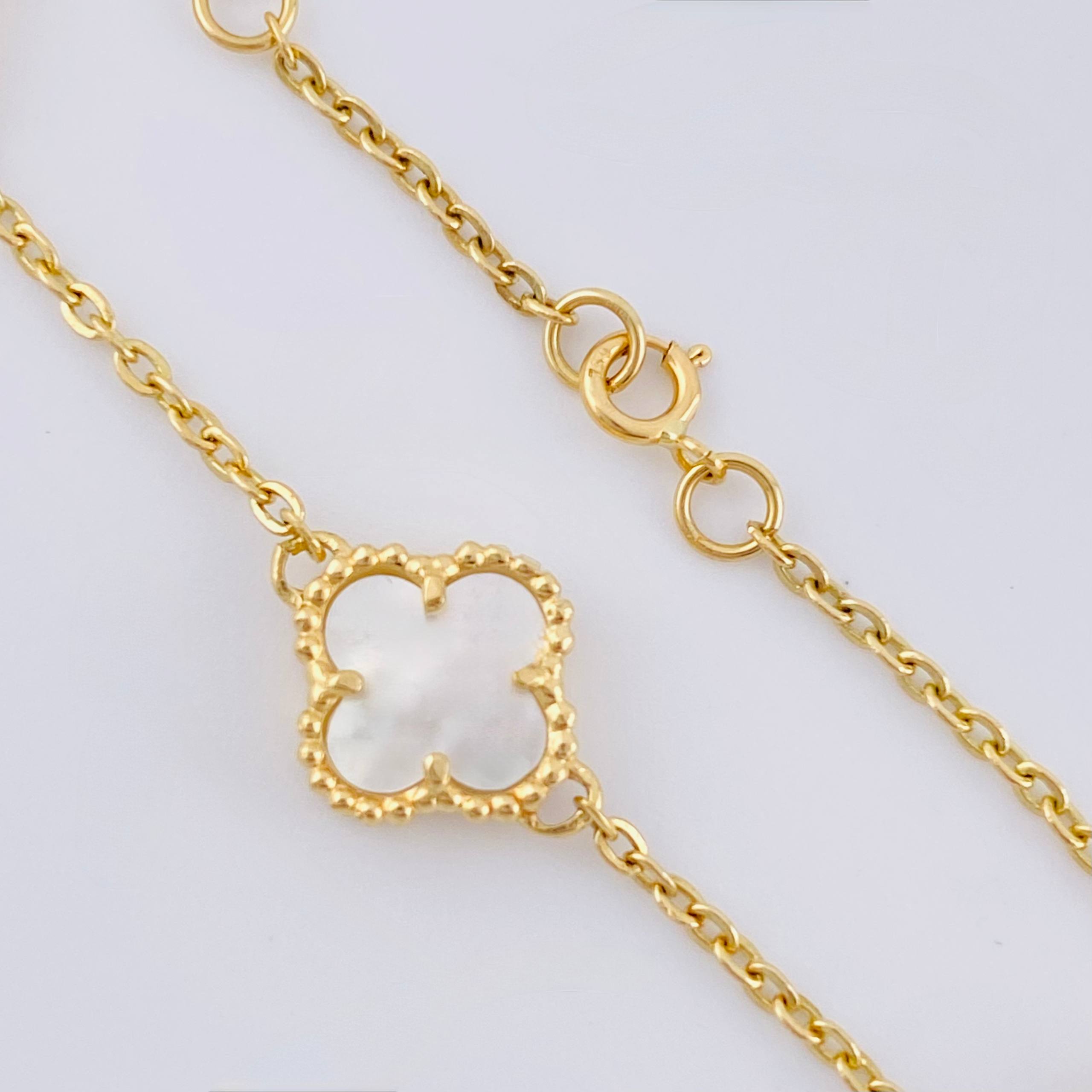 Pulso Trebol Blanco 4.05gr / 17cm-18.5cm / 1.4mm Oro Amarillo Nac.Esp. 18K