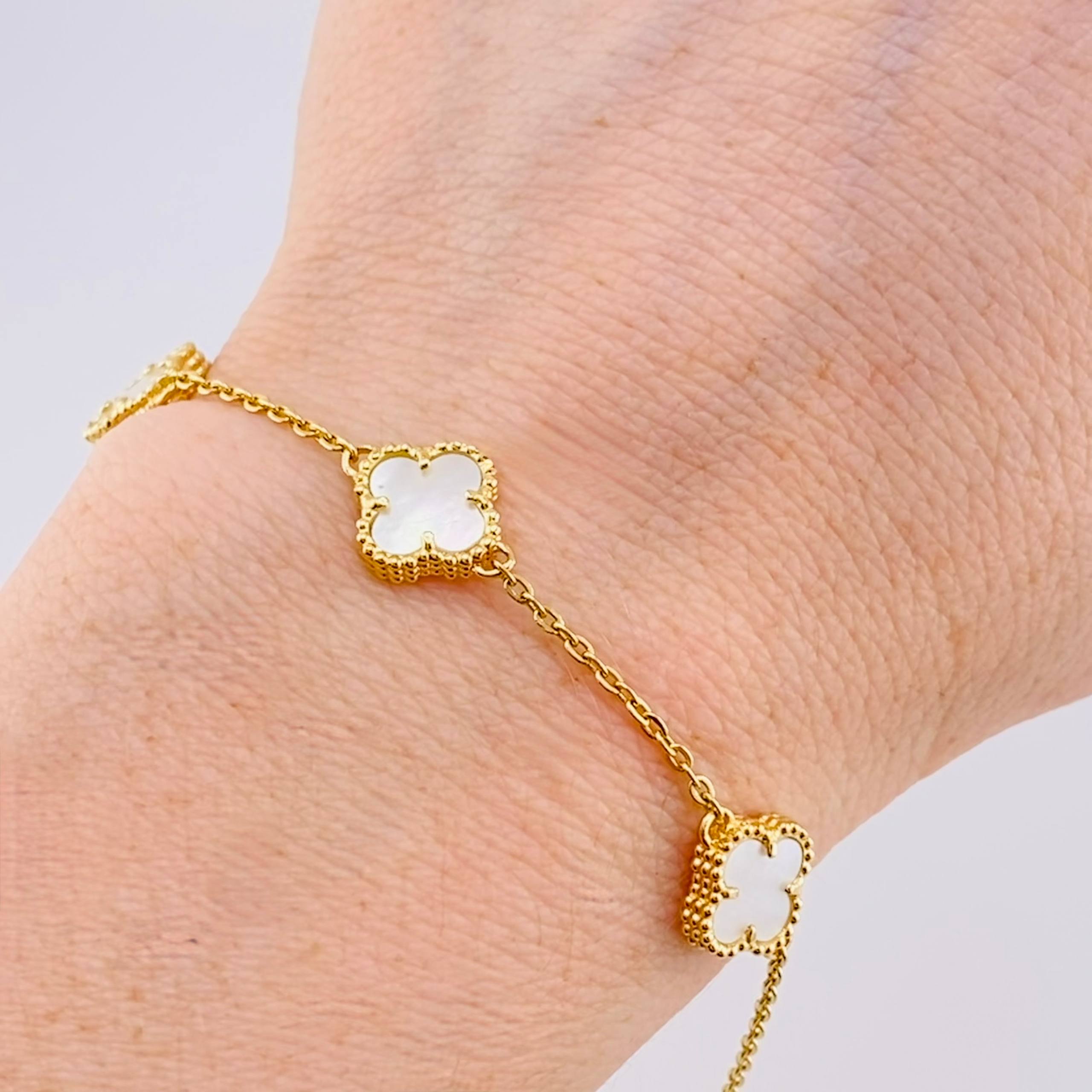 Pulso Trebol Blanco 4.05gr / 17cm-18.5cm / 1.4mm Oro Amarillo Nac.Esp. 18K