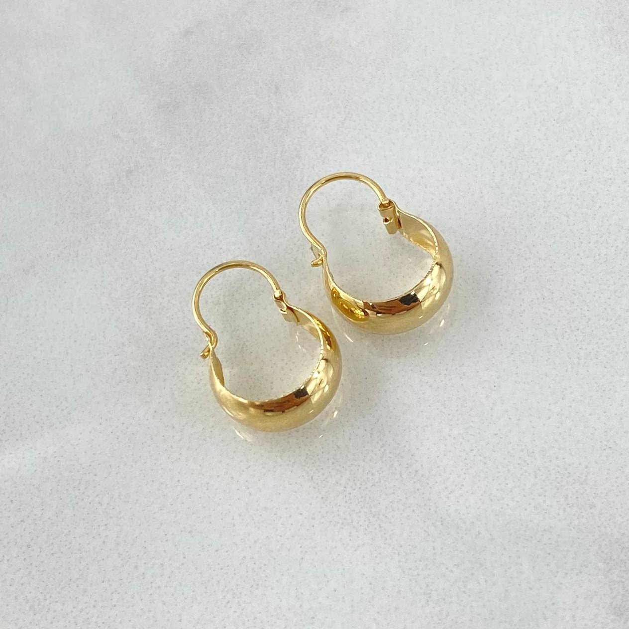 Candongas Ash 0.55gr / 1.3cm / Lisas Oro Amarillo 18K ©