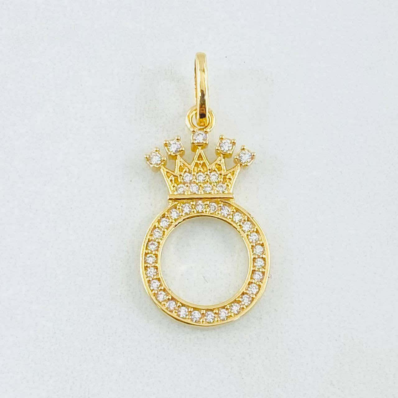 Dije Corona Letra O 1.65g / 2.6cm Oro Amarillo 18K