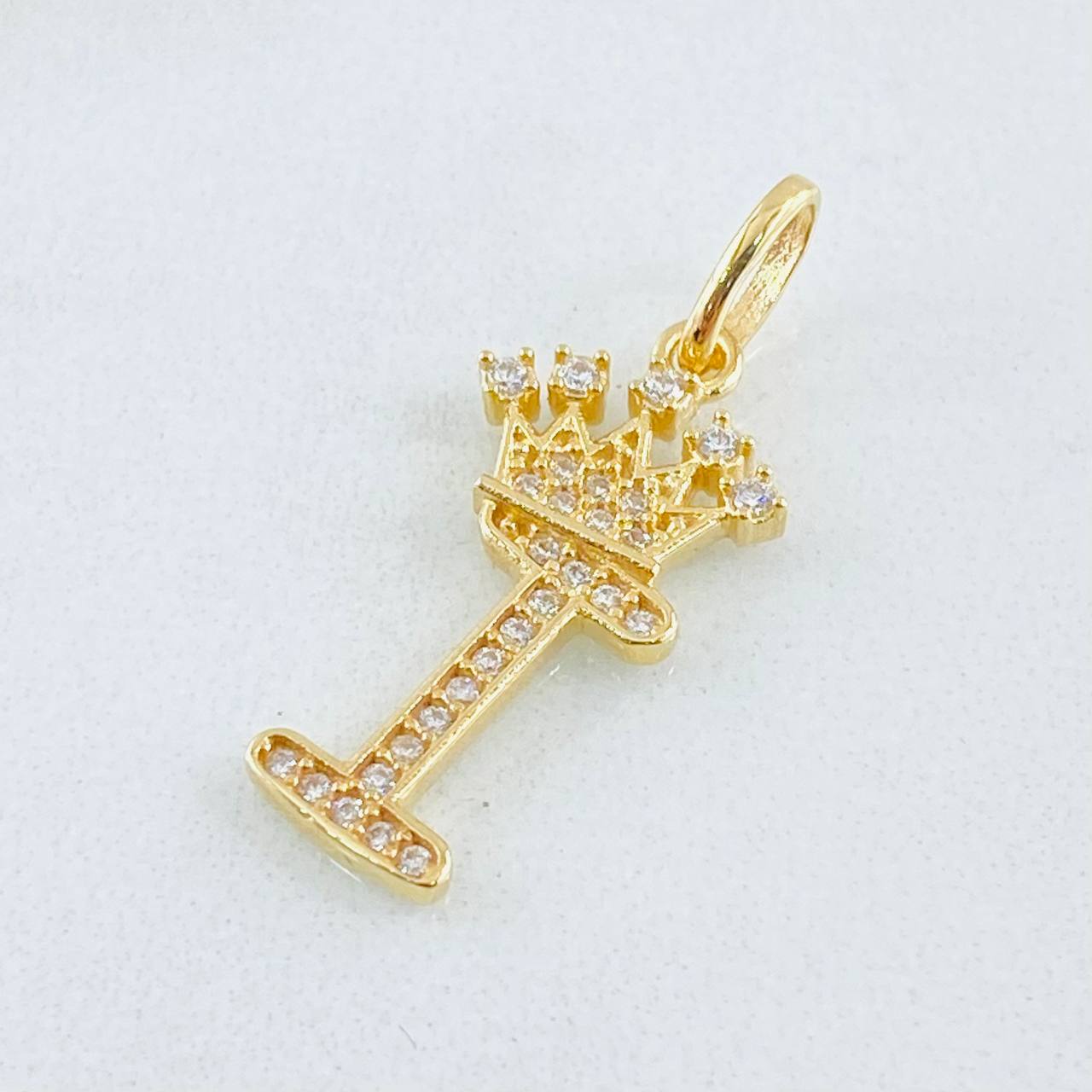 Dije Corona Letra I 1.6gr / 2.6cm / Oro Amarillo 18K *