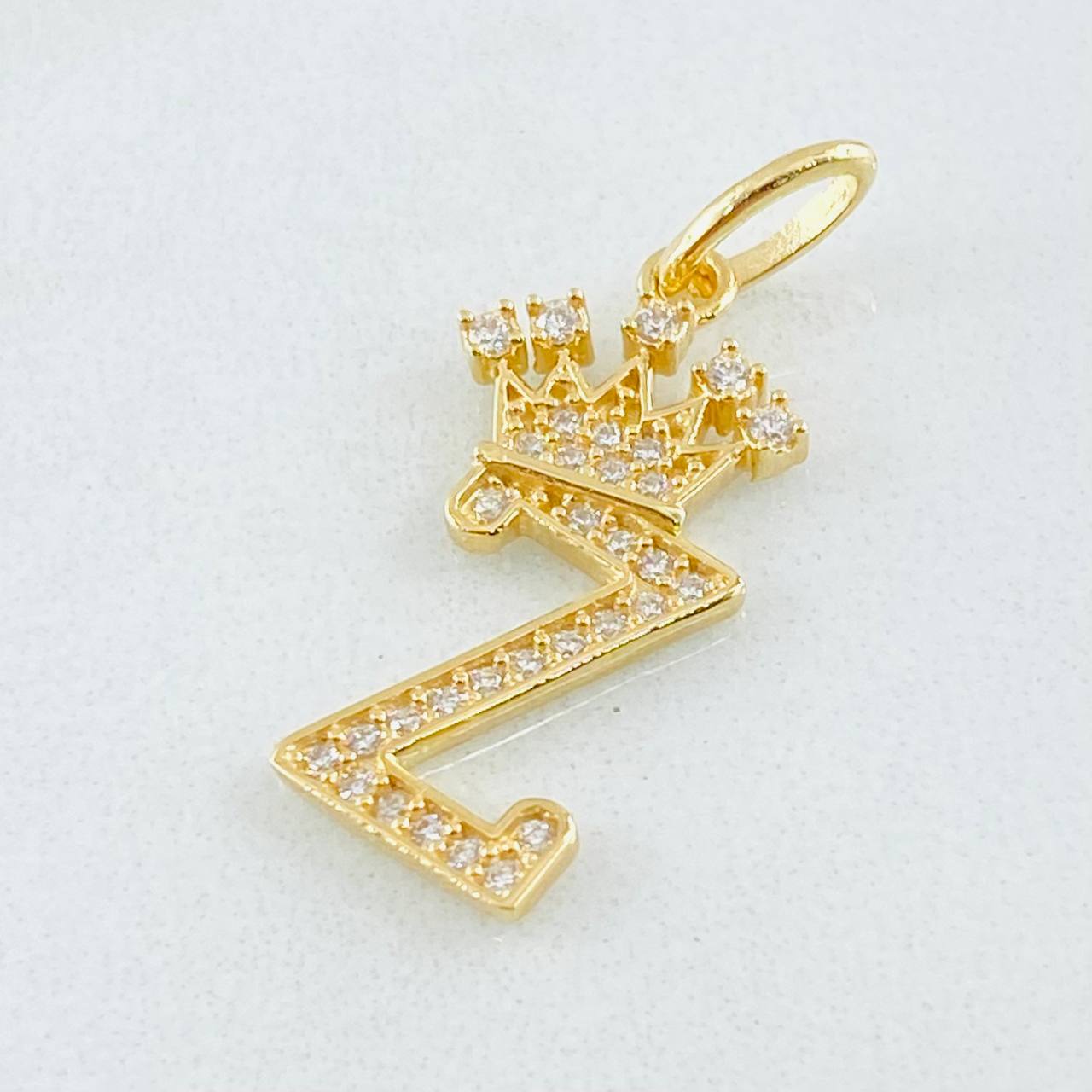 Dije Corona Letra Z 1.6gr / 2.6cm / Oro Amarillo 18K *