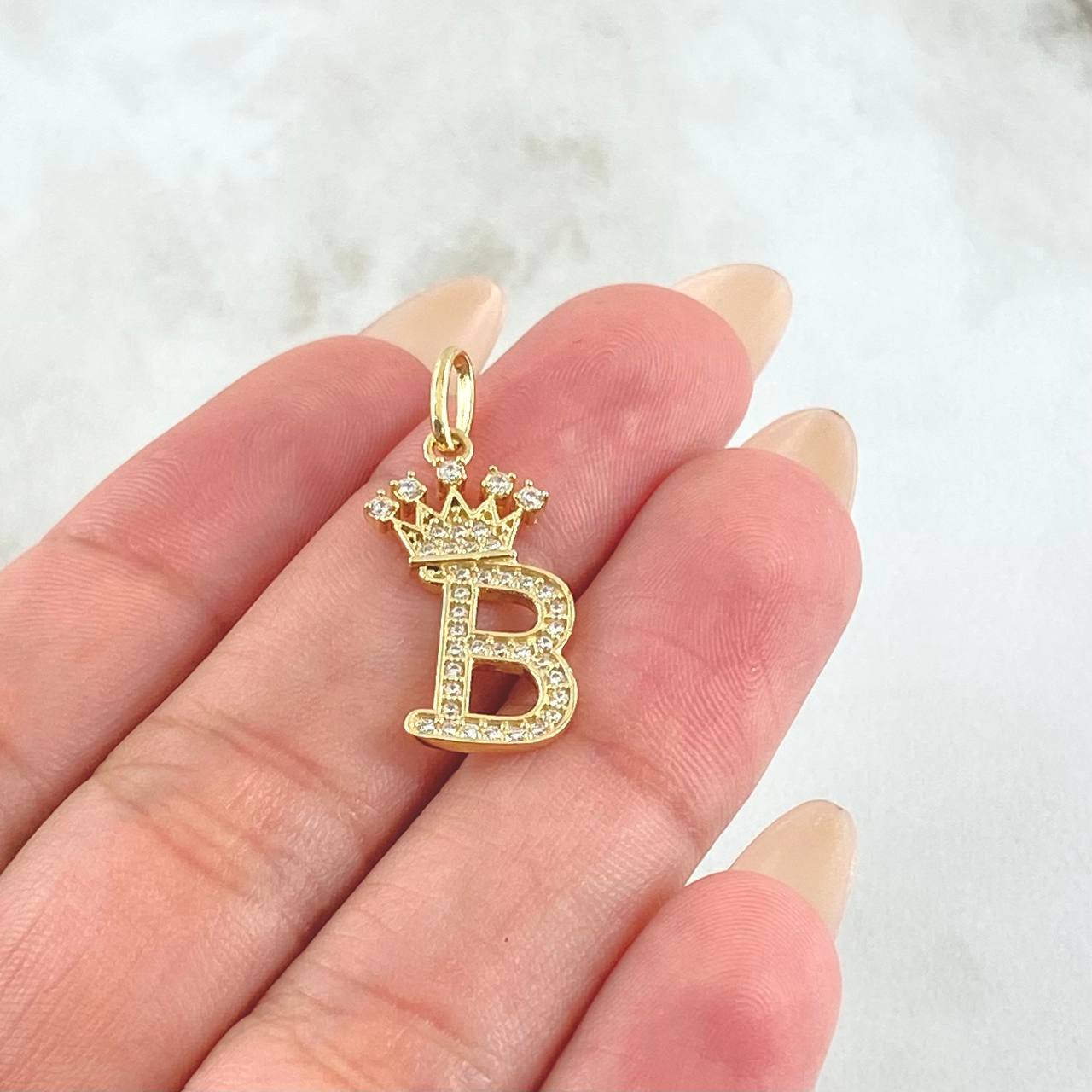 Dije Corona Letra B 1.9gr / 2.5cm / Oro Amarillo 18K