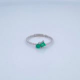 Anillo Duo Esmeraldas 1.35gr / T7 1/4 / Oro Blanco 18K &