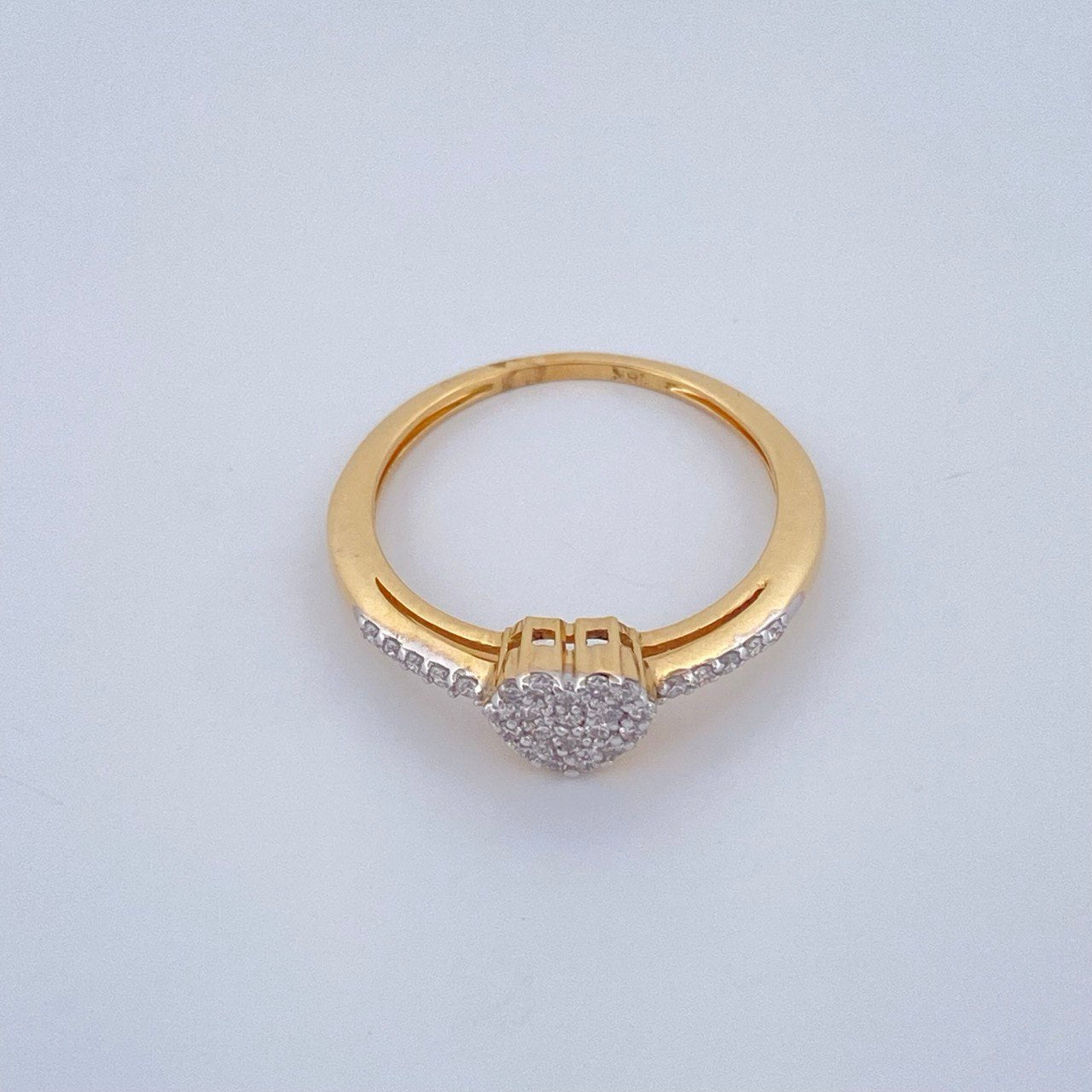 Anillo Corazon Tupido Diamantes   2.2gr / T6 / Dos Oros Amarillo Blanco 18K &