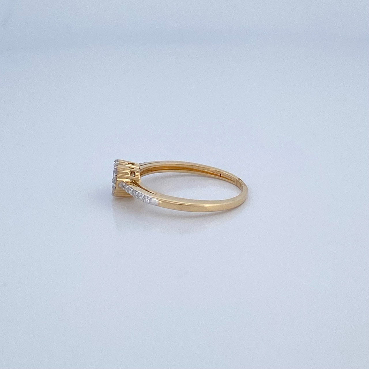 Anillo Corazon Tupido Diamantes   2.2gr / T6 / Dos Oros Amarillo Blanco 18K &