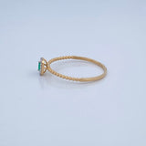 Anillo Solitario Esmeralda 0.95gr / T7 1/2 / Dos Oros Amarillo Blanco 18K &